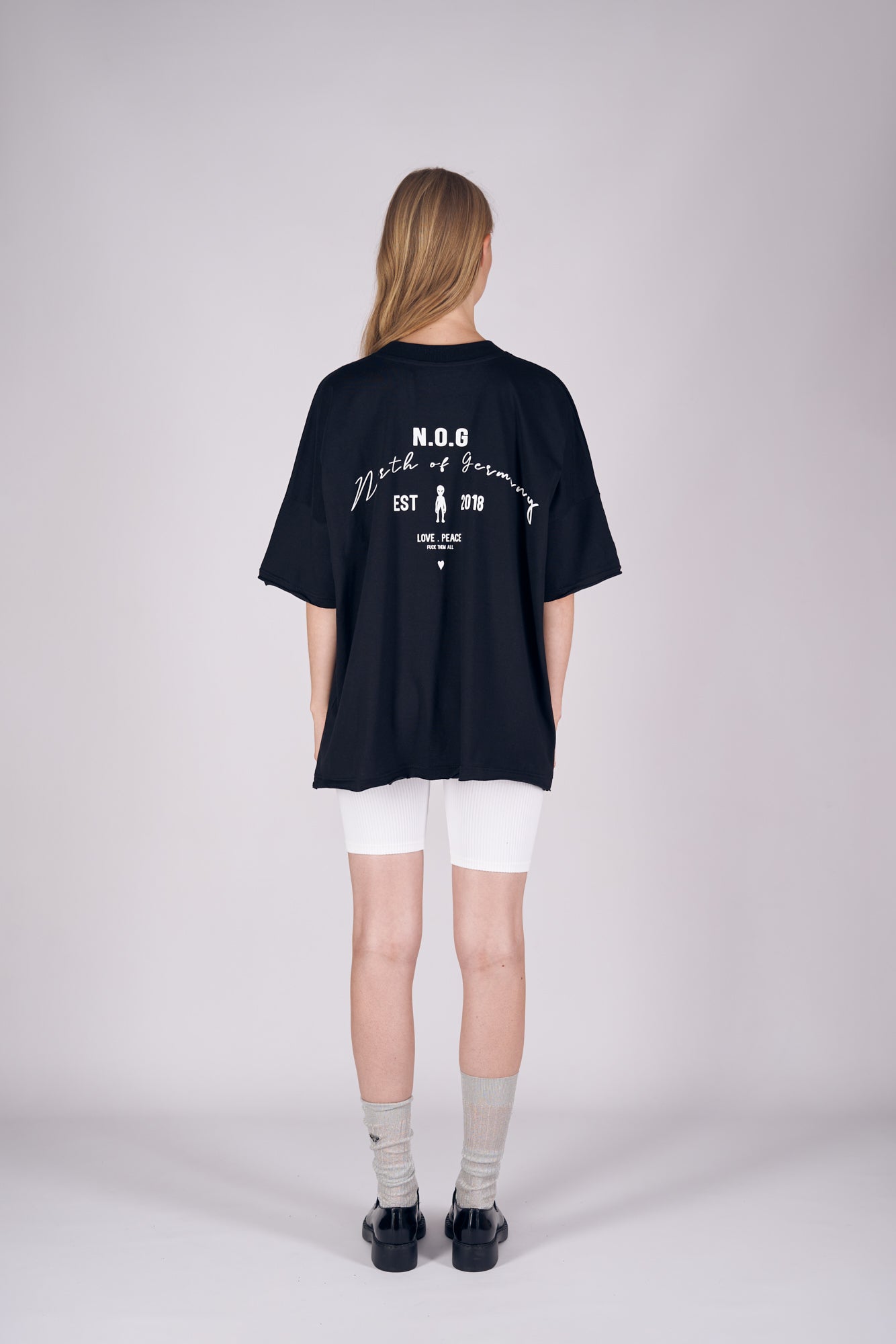 BASIC TEE ALIEN