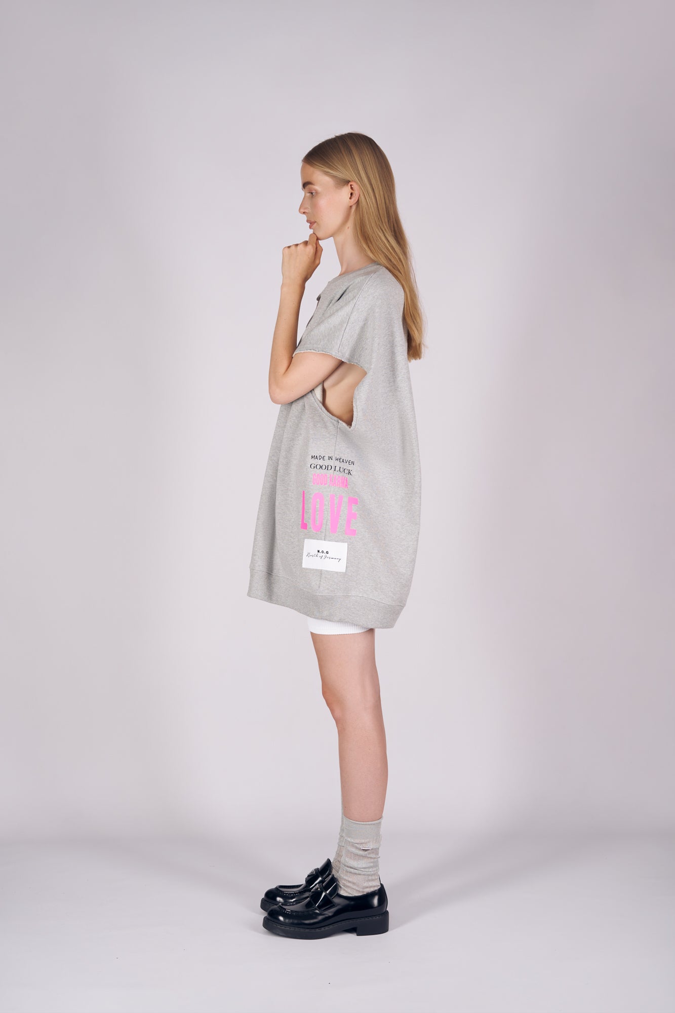 NORDIC DRY CUT OUT HEART GREY