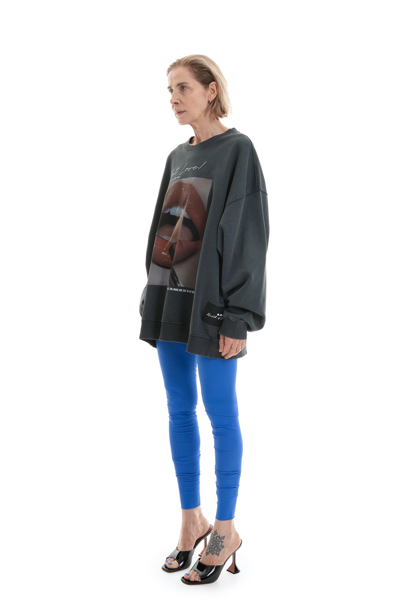 OVERSIZED SWEATSHIRT ARCHIVE SERIES 01.26 HOT LOVE