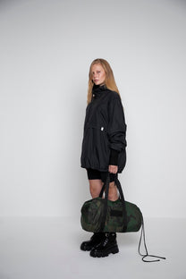 OVERSIZED LIGHTWEIGHT WINDBREAKER