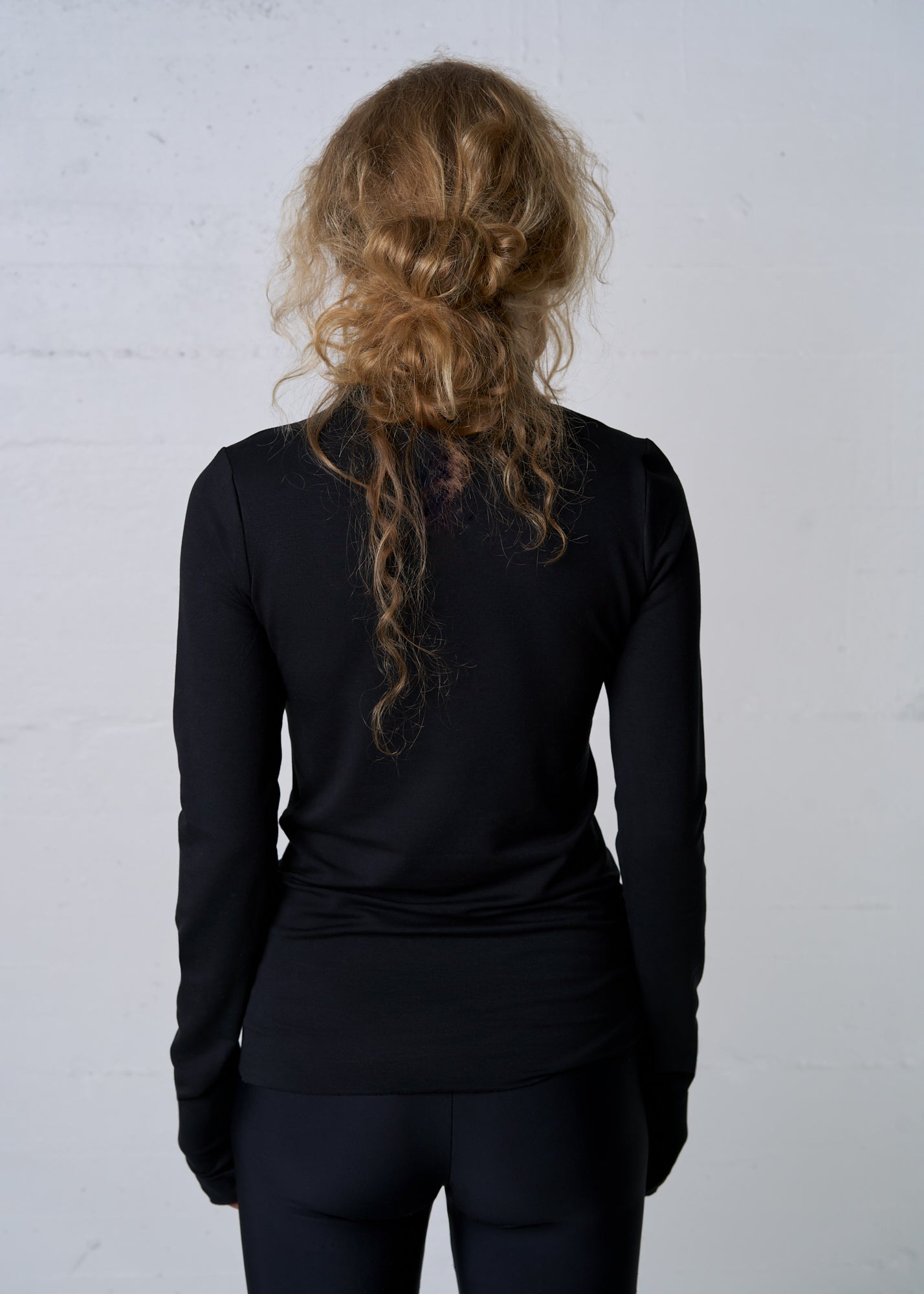 MODAL TURTLENECK LONGSLEEVE BLACK