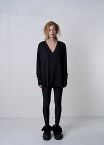MODAL V-NECK LONG SLEEVE SHIRT BLACK