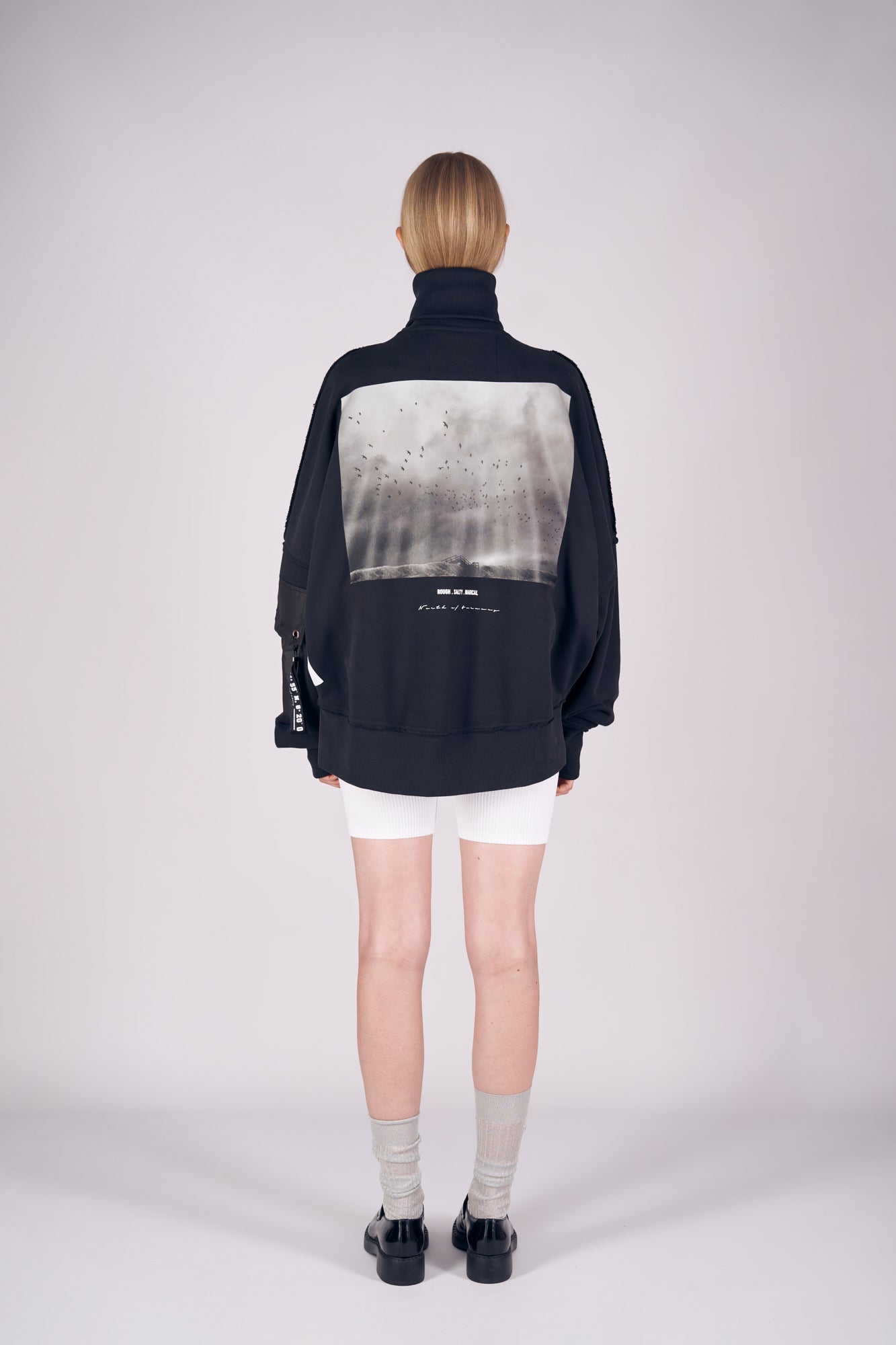 MAGICAL ISLAND TROUSER