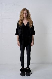 VELVET V NECK